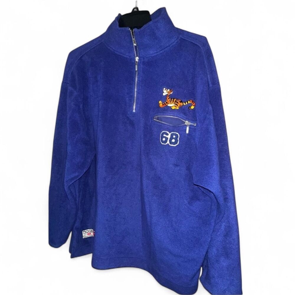 Disney Men's Blue and Navy Sweatshirt